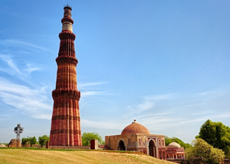 delhi historical places, Qutub Minar in delhi, delhi sightseeing tour