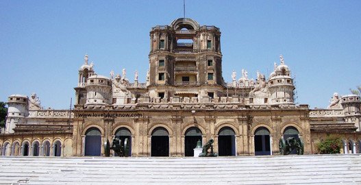places to visit near lucknow, lucknow tour package, tourist places in lucknow, lucknow city tour package