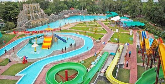 water park in lucknow, places to visit in lucknow, places to visit near lucknow, lucknow tour package